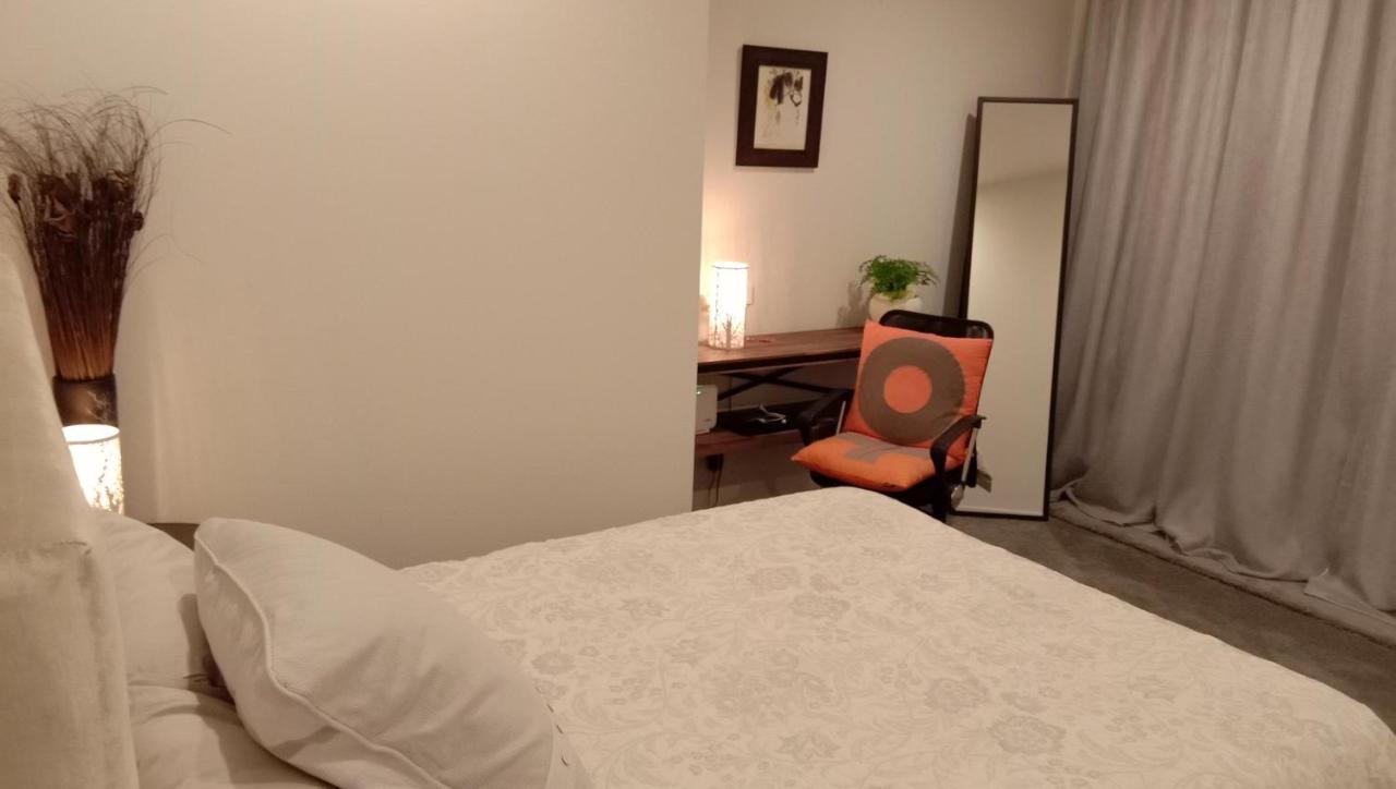 Rose & Stream Retreat Apartment Waikuku Phòng bức ảnh